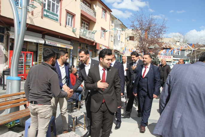 Yeniden Refah Partisi Muş Milletvekili Adayları Malazgirt’te projelerini anlattı(VİDEO HABER)