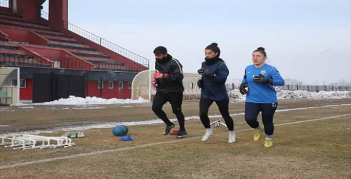 Yüksekova'nın TFF Kadınlar 2. Ligi temsilcisi hedef büyüttü